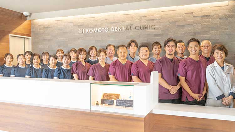 医院で働く歯科医や歯科衛生士など様々な職種のスタッフ | 福岡の歯科医師転職募集